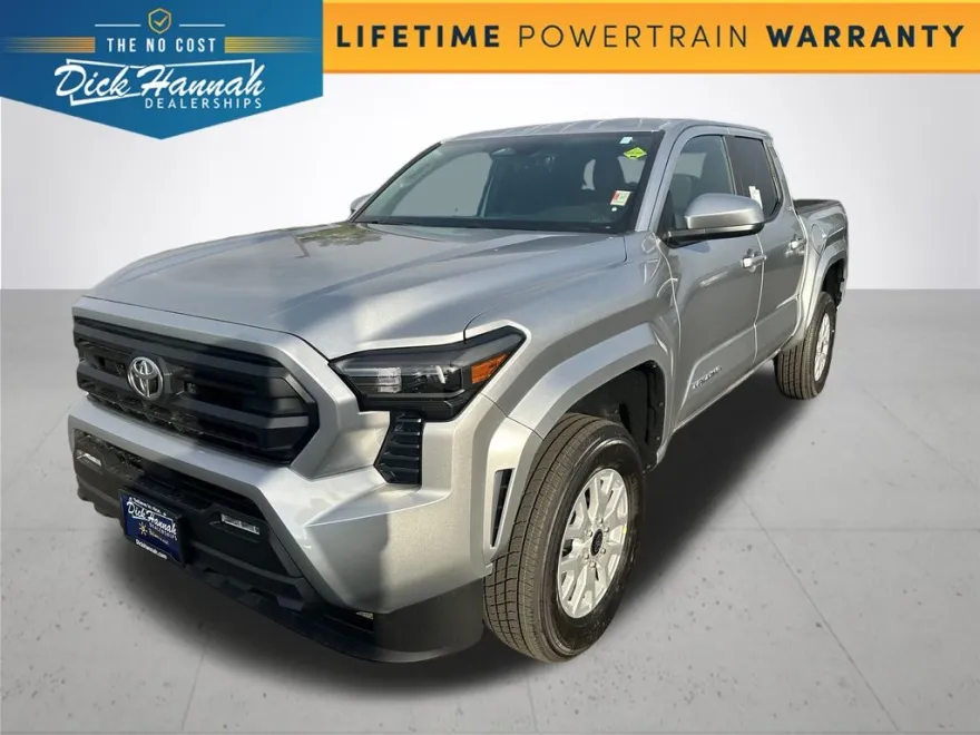2025 Toyota Tacoma SR5 photo 1