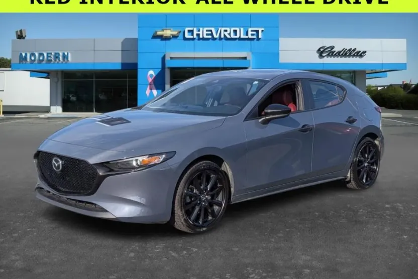 2023 Mazda Mazda3 Hatchback 2.5 s Carbon photo 1