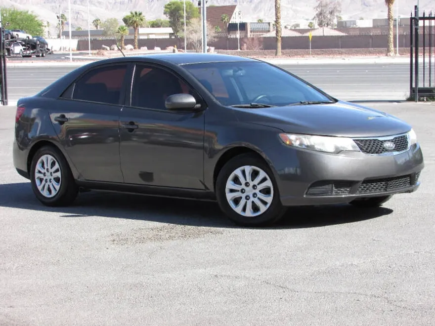 2013 Kia Forte EX photo 1