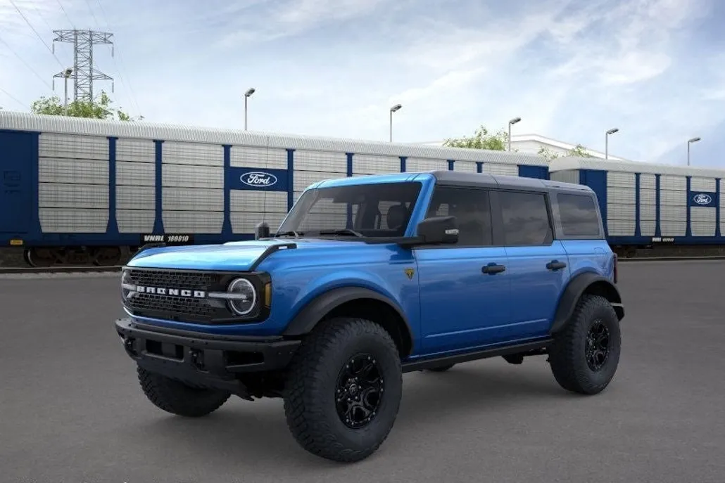2025 Ford Bronco Badlands photo 1