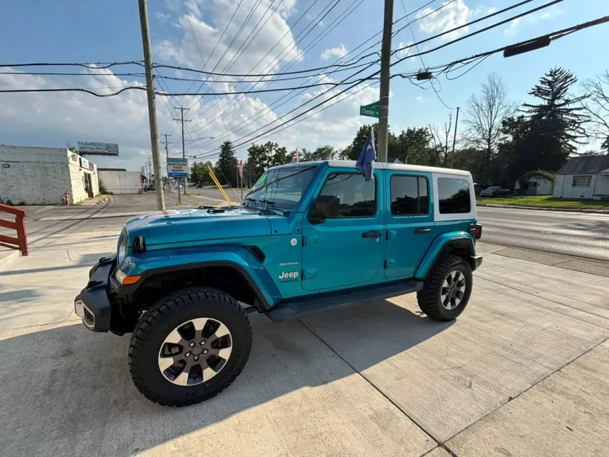 2019 Jeep Wrangler Unlimited Sahara Sport photo 1