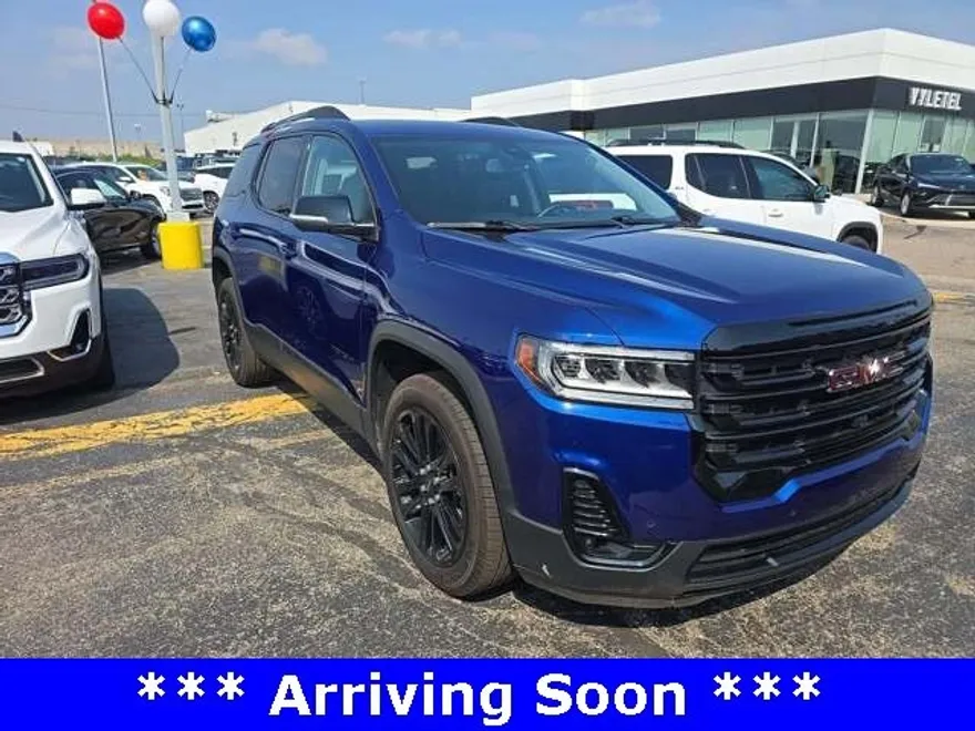 2023 Gmc Acadia SLT Elevation photo 1