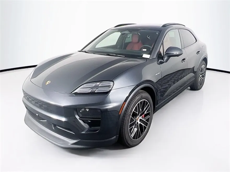2025 Porsche Macan Electric photo 1