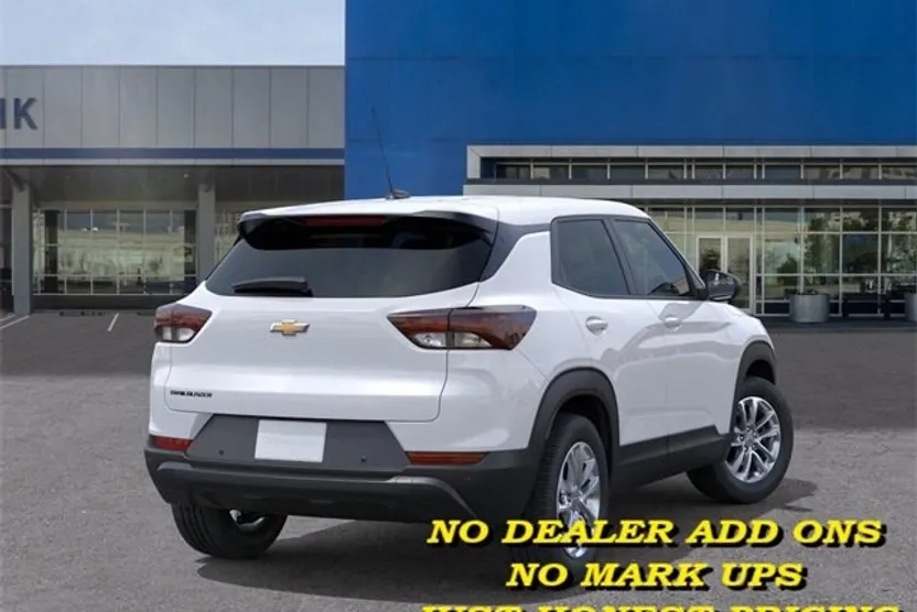 2026 Chevrolet Trailblazer LS photo 1