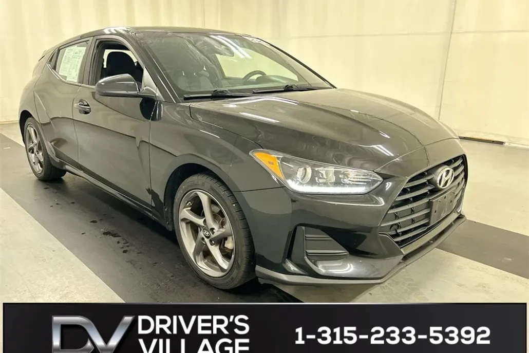 2020 Hyundai Veloster 2.0L Premium photo 1