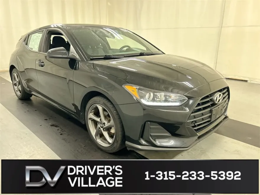 2020 Hyundai Veloster 2.0L Premium photo 1