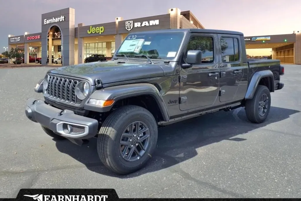 2025 Jeep Gladiator Sport S photo 1