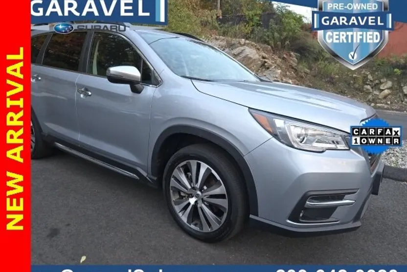 2022 Subaru Ascent Touring photo 1