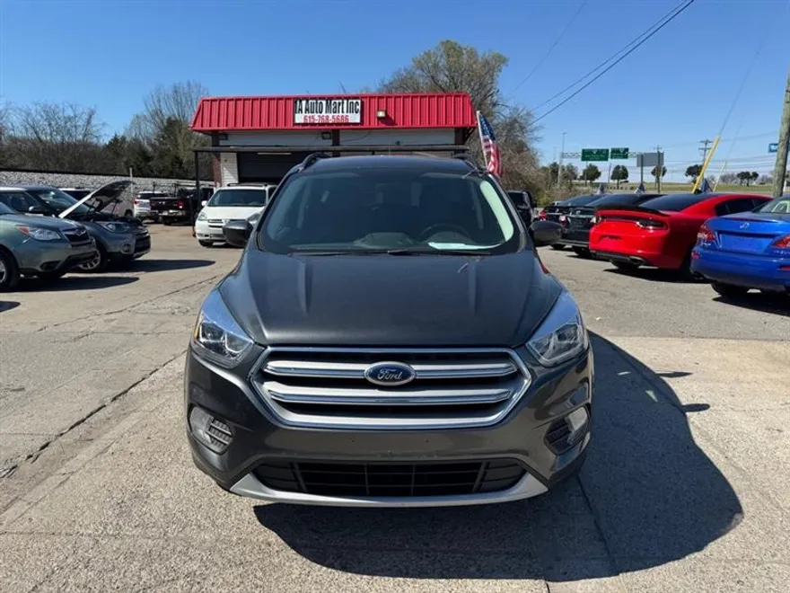 2019 Ford Escape SEL photo 1