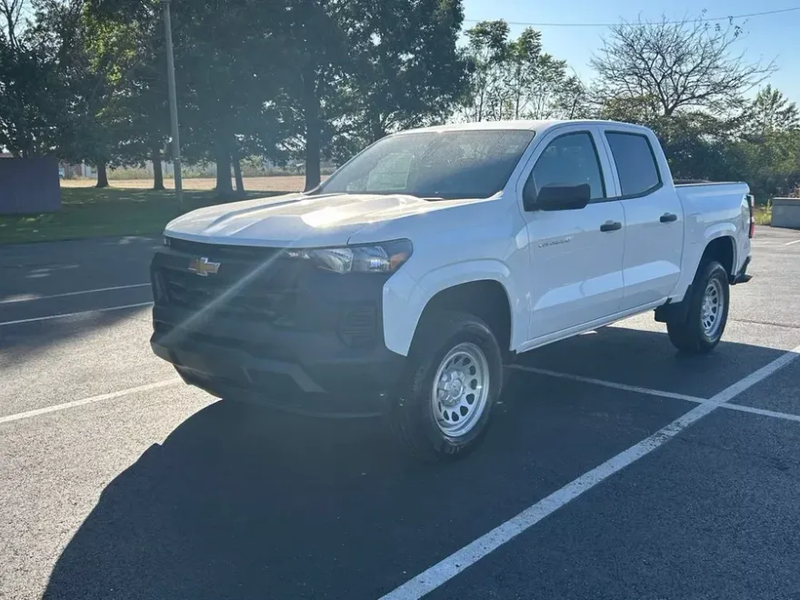 2026 Chevrolet Colorado Work Truck photo 1