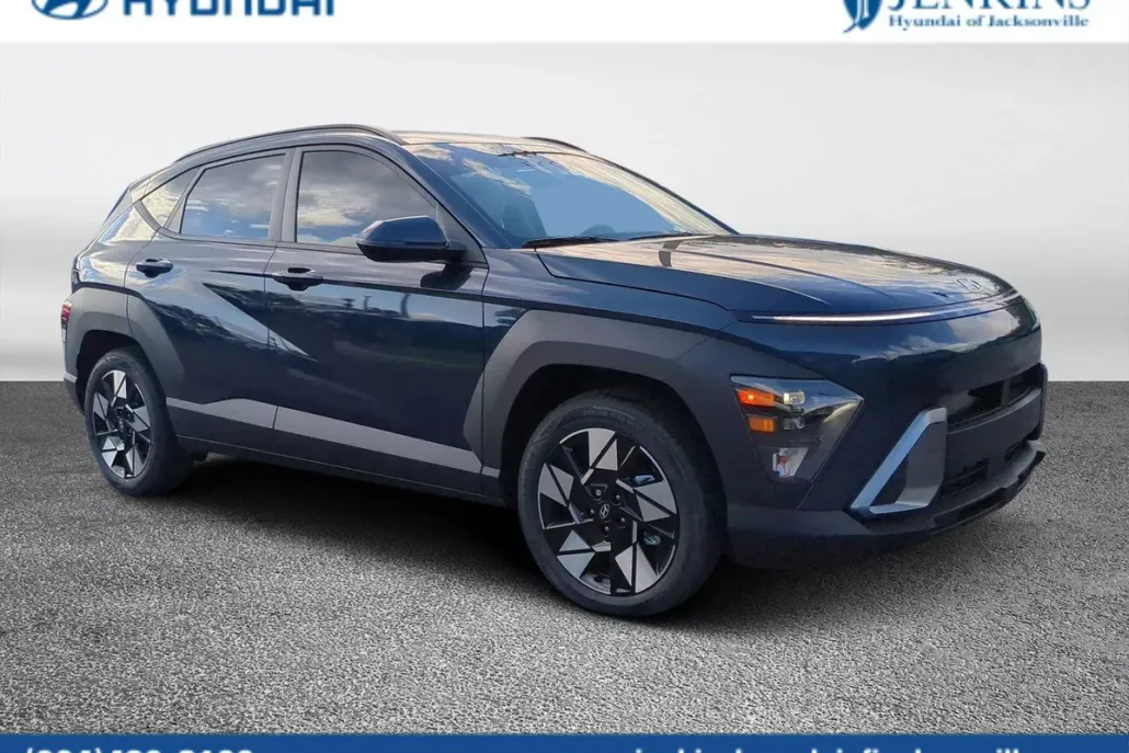 2025 Hyundai Kona SEL photo 1