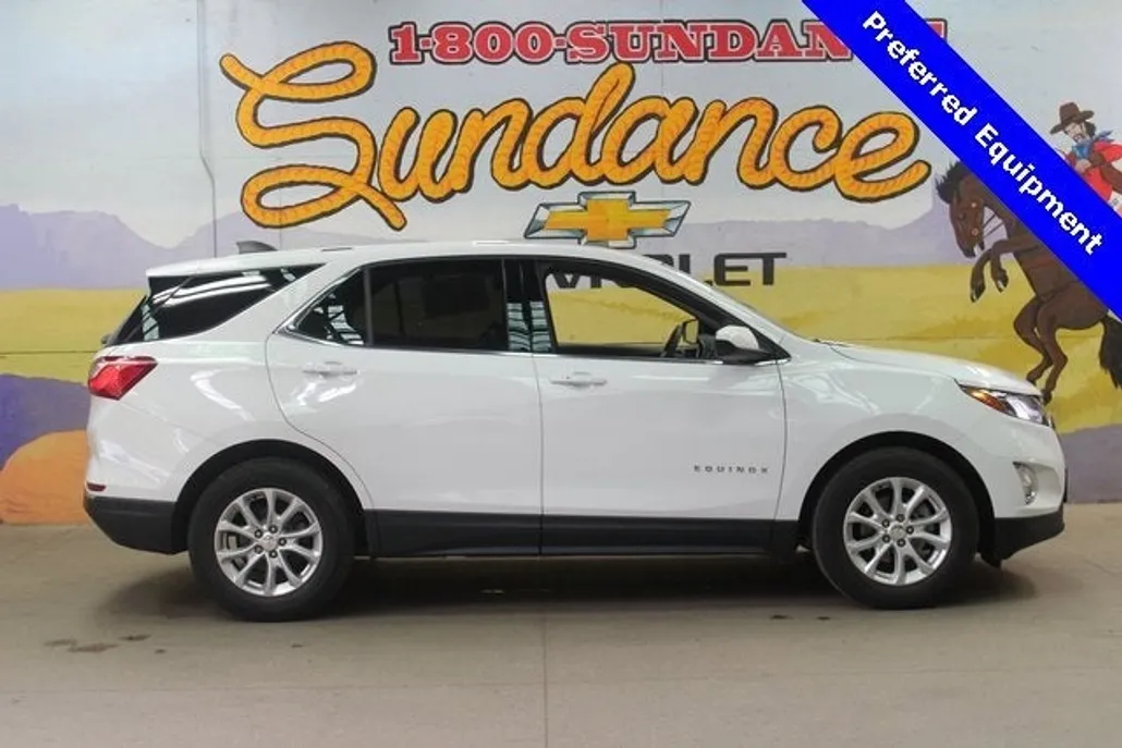 2019 Chevrolet Equinox LT photo 1