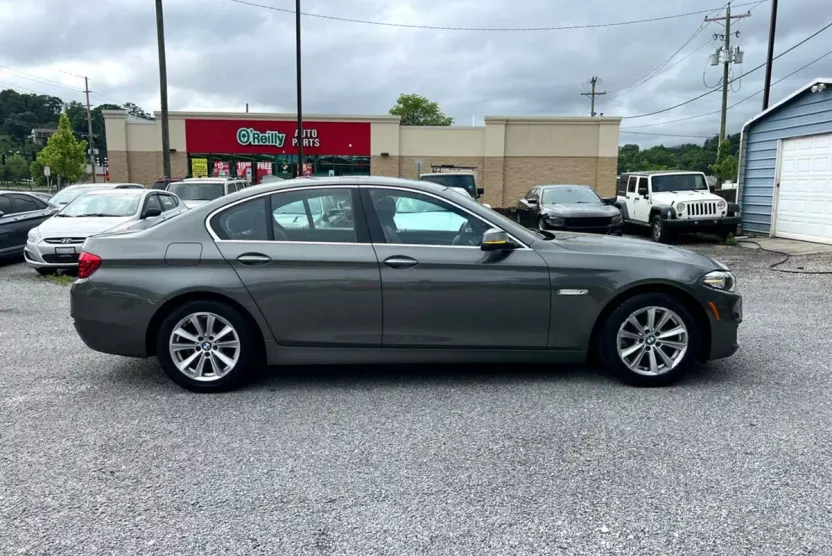 2014 Bmw 528i xDrive photo 1