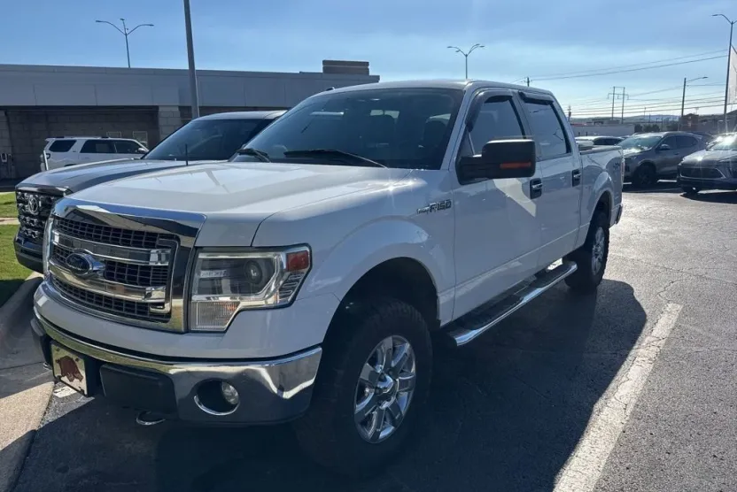 2014 Ford F-150 XL photo 1