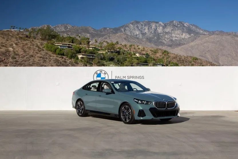 2026 Bmw 530i photo 1
