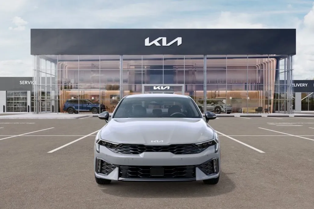 2026 Kia K5 GT-Line photo 1