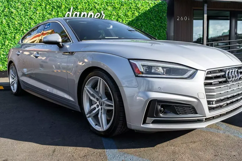 2018 Audi A5 Prestige photo 1