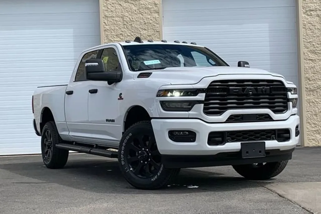 2025 Ram 2500 Big Horn photo 1