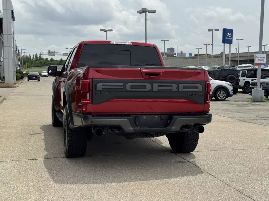 2020 Ford F-150 Raptor photo 1