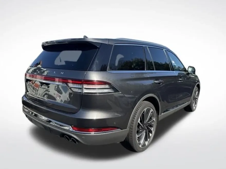 2020 Lincoln Aviator Reserve photo 1