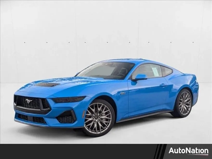 2025 Ford Mustang GT Premium photo 1