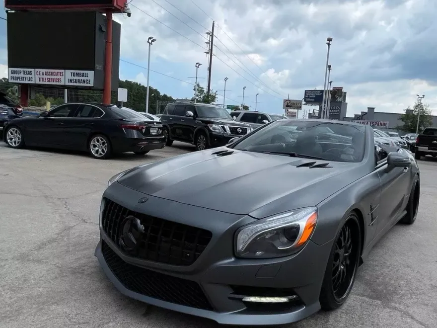 2015 Mercedes Benz SL 550 photo 1