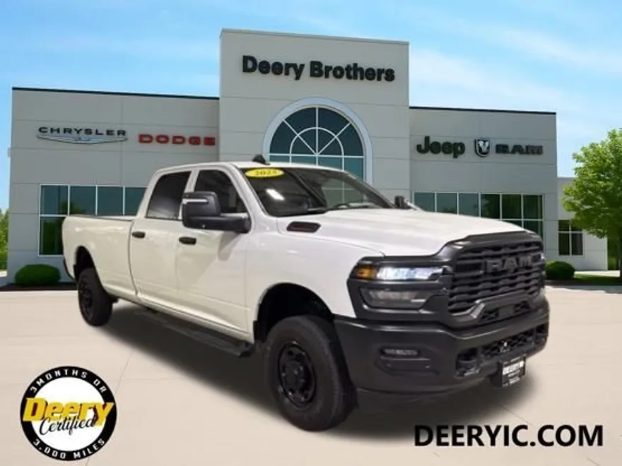 2025 Ram 2500 Tradesman photo 1