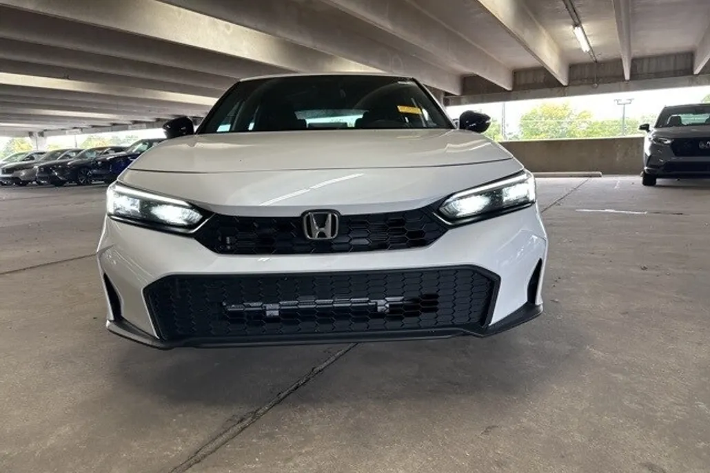 2025 Honda Civic Sport Hatchback photo 1