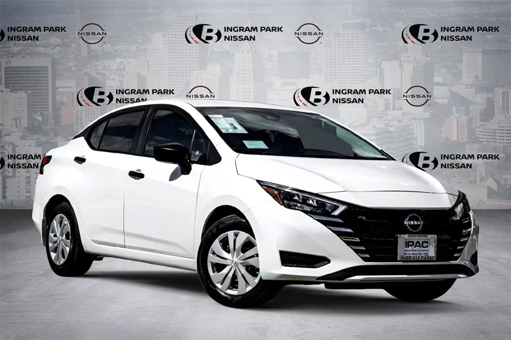 2025 Nissan Versa S photo 1