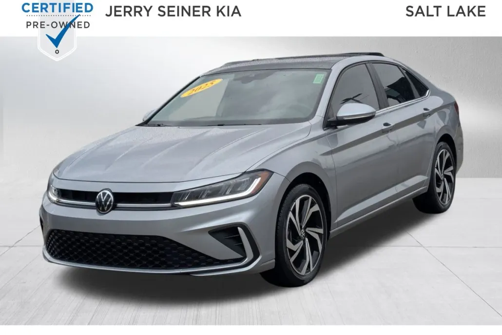 2025 Volkswagen Jetta SEL photo 1