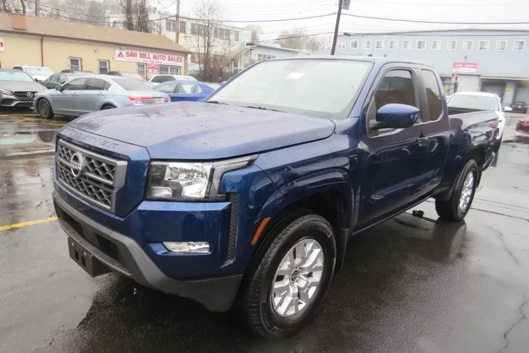 2023 Nissan Frontier King Cab SV photo 1