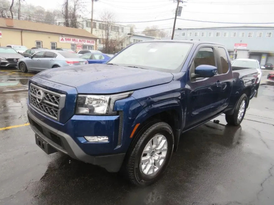 2023 Nissan Frontier King Cab SV photo 1