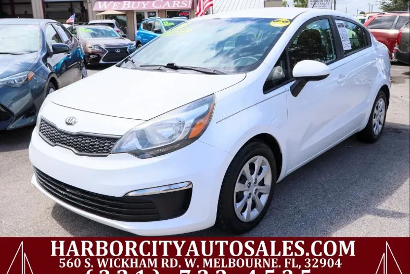 2016 Kia Rio LX photo 1