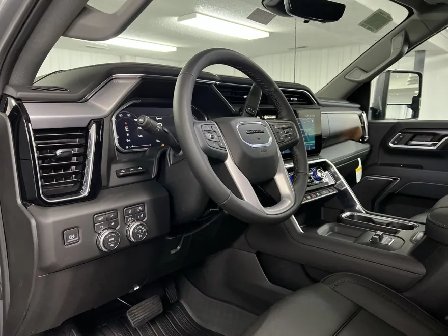 2026 Gmc Sierra HD Denali photo 1