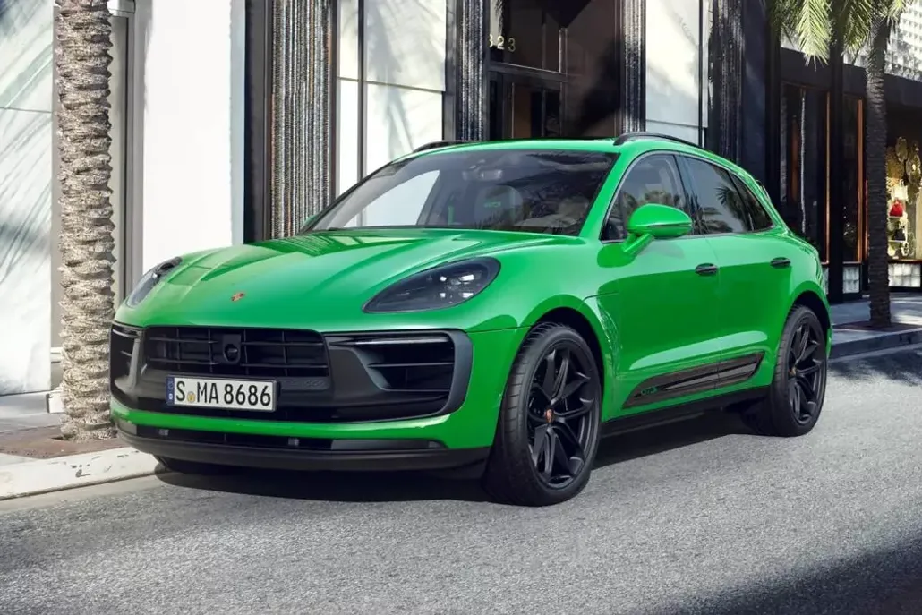2025 Porsche Macan GTS photo 1