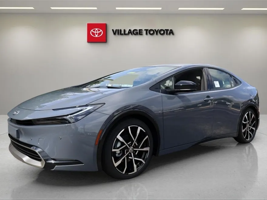 2026 Toyota Prius Plug-in Hybrid XSE Premium photo 1
