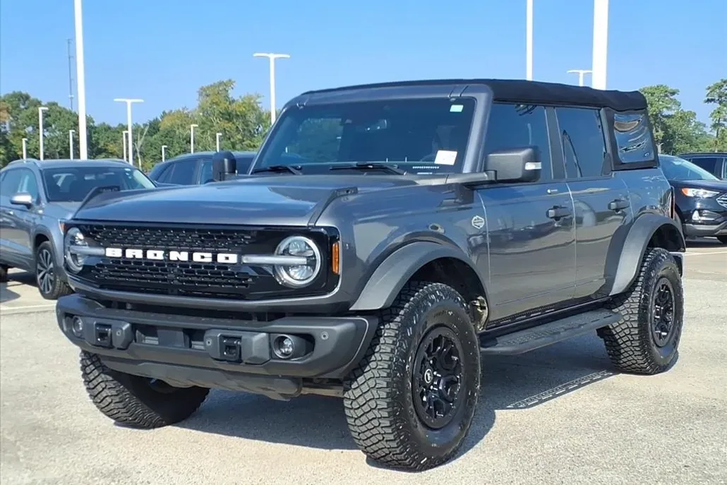 2023 Ford Bronco Wildtrak photo 1