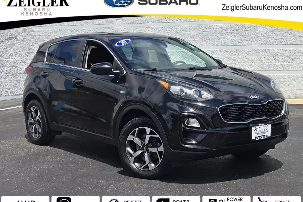 2020 Kia Sportage LX photo 1
