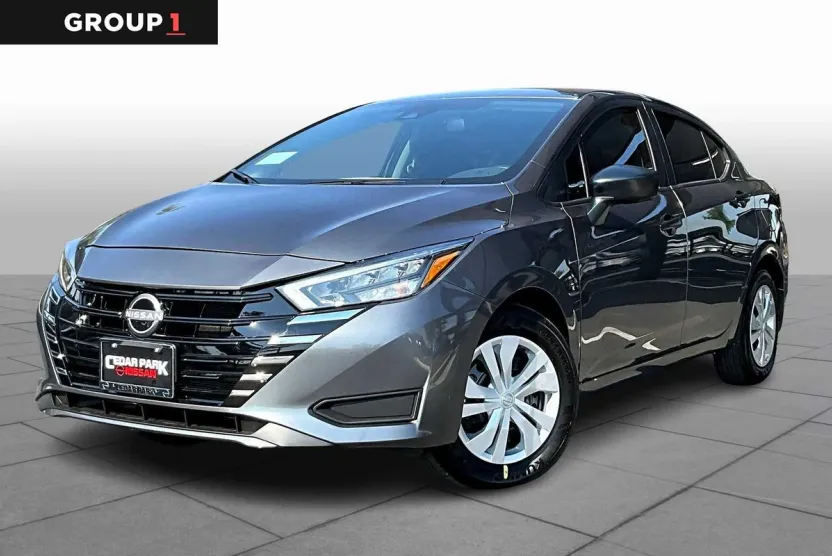 2025 Nissan Versa S photo 1