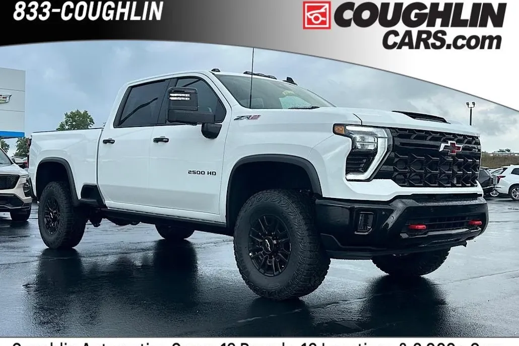 2025 Chevrolet Silverado 2500HD ZR2 photo 1