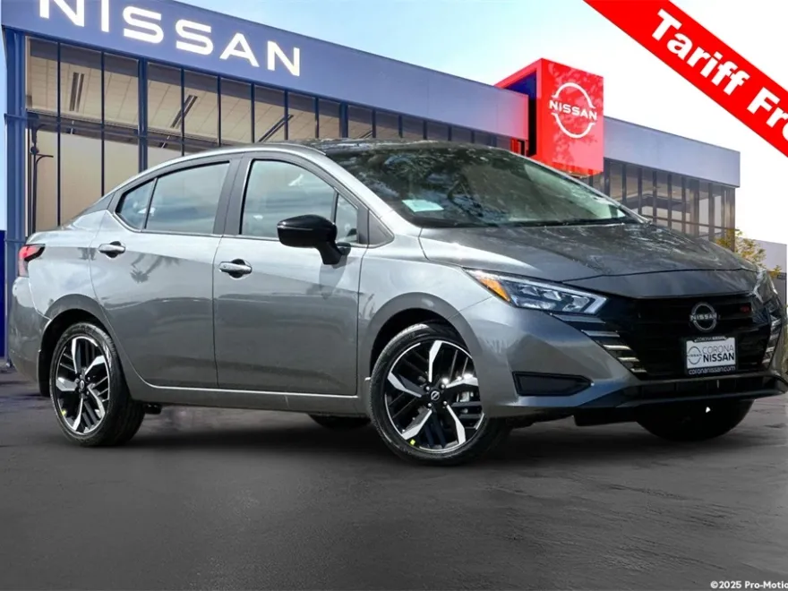 2025 Nissan Versa 1.6 SR photo 1