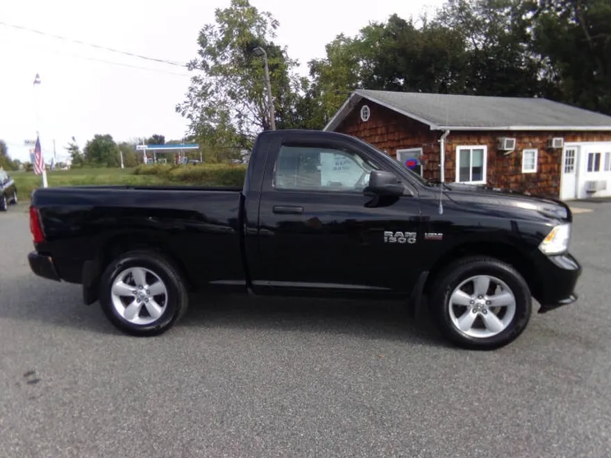 2013 Ram 1500 Express photo 1