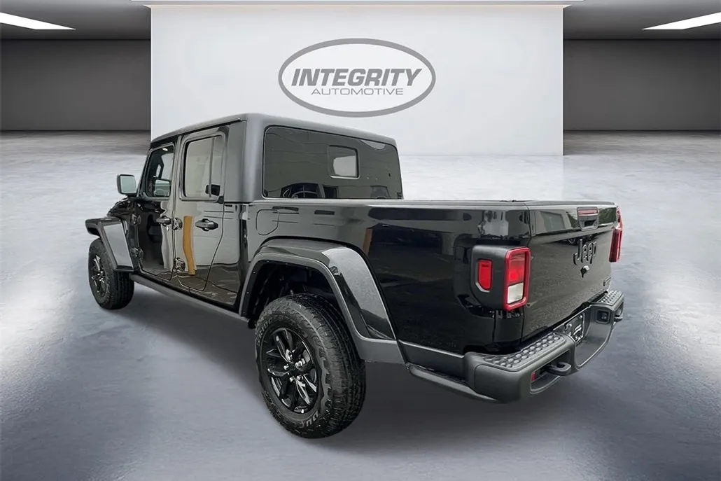 2023 Jeep Gladiator Sport photo 1