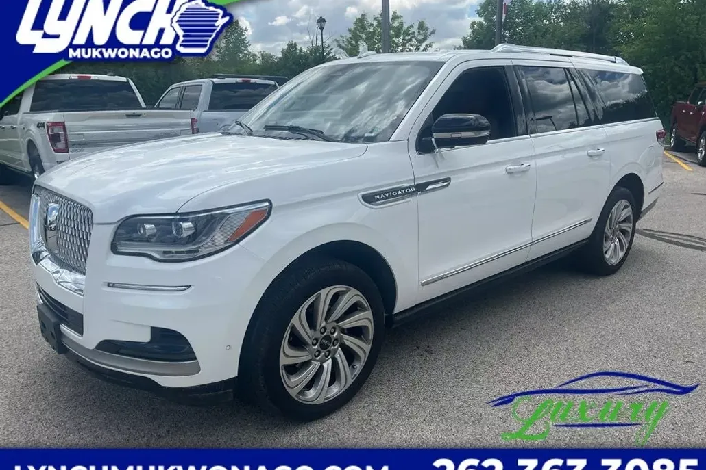 2023 Lincoln Navigator L Reserve photo 1