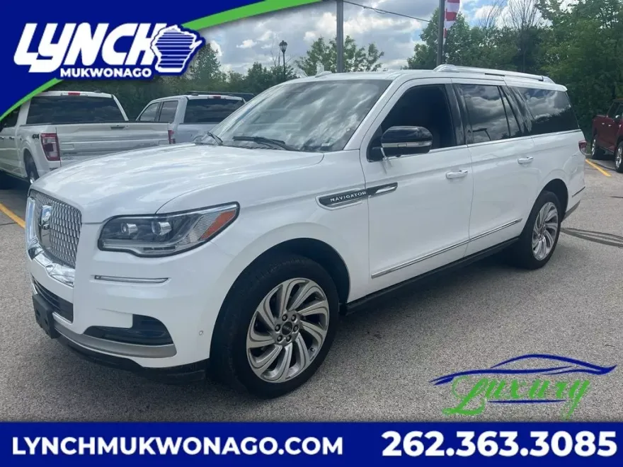 2023 Lincoln Navigator L Reserve photo 1