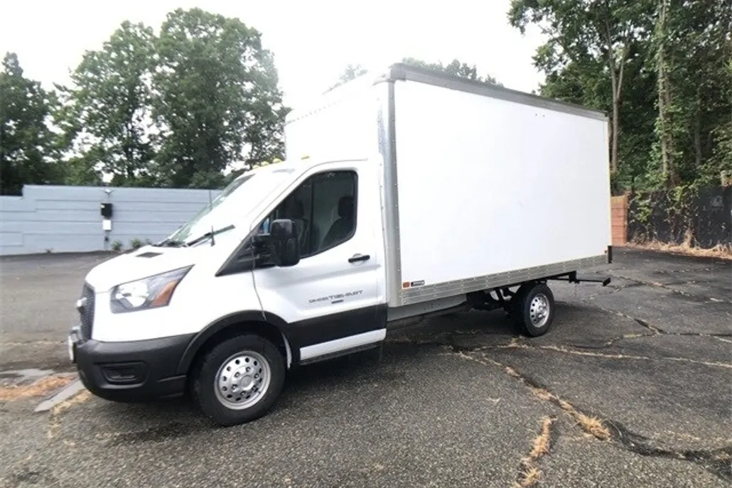 2023 Ford Transit photo 1