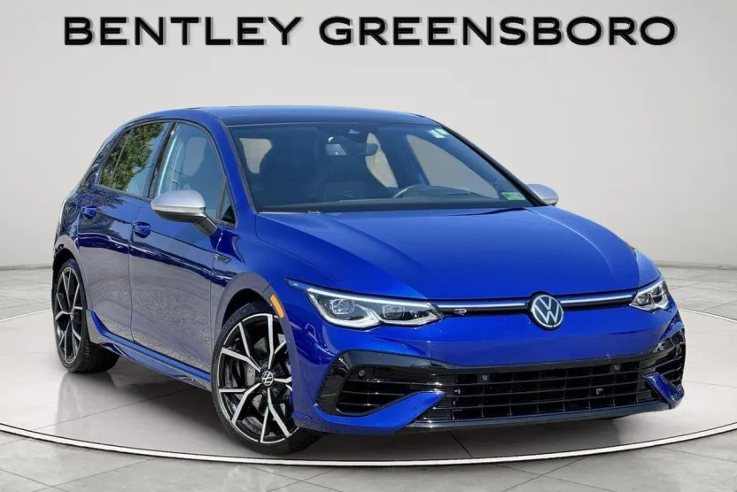 2022 Volkswagen Golf R photo 1