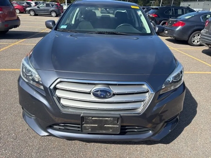 2017 Subaru Legacy Premium photo 1