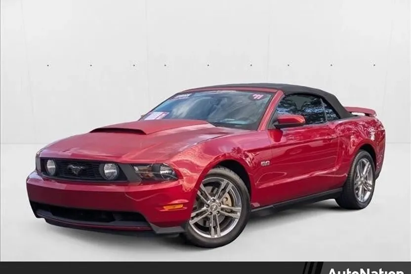 2011 Ford Mustang GT Premium Convertible photo 1