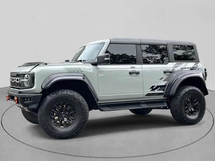2023 Ford Bronco Raptor photo 1